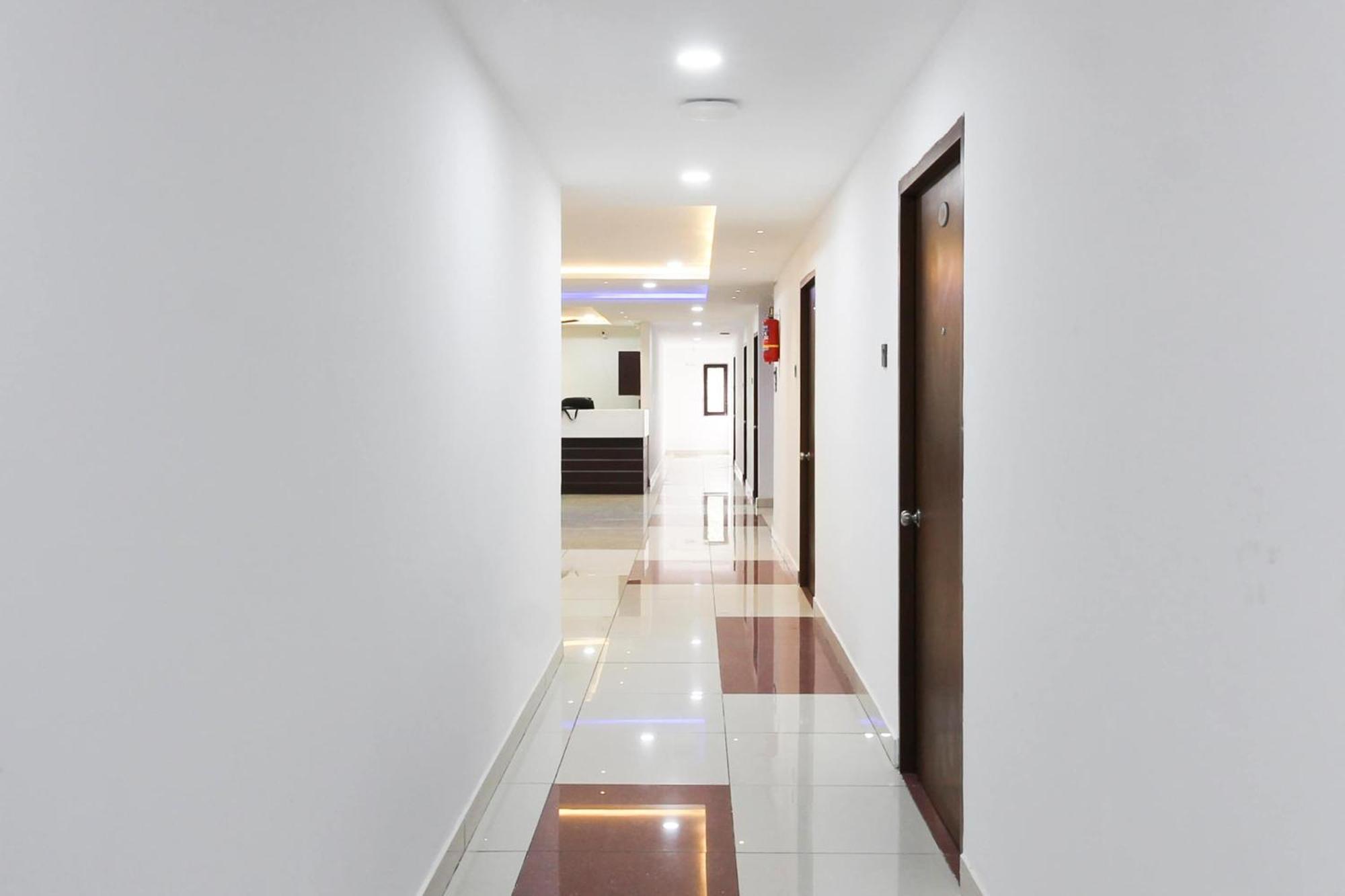 Super Mythri Hotel Near By Ecil, As Rao Nagar, Sainikpuri Maula Ali Екстер'єр фото